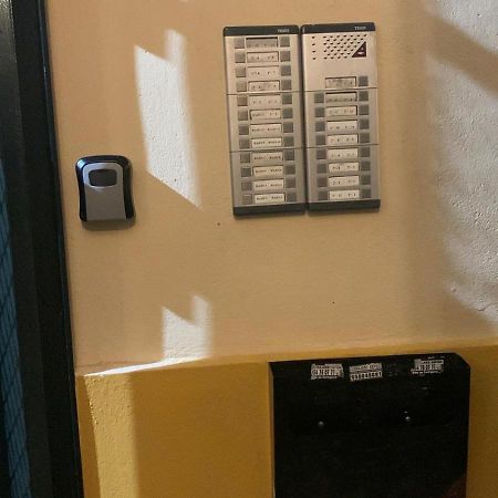 Apartamento En Triana. Siviglia Esterno foto