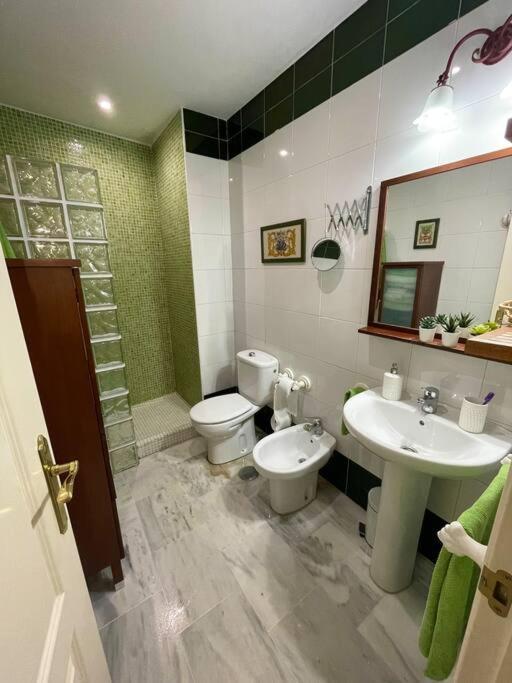 Apartamento En Triana. Siviglia Esterno foto